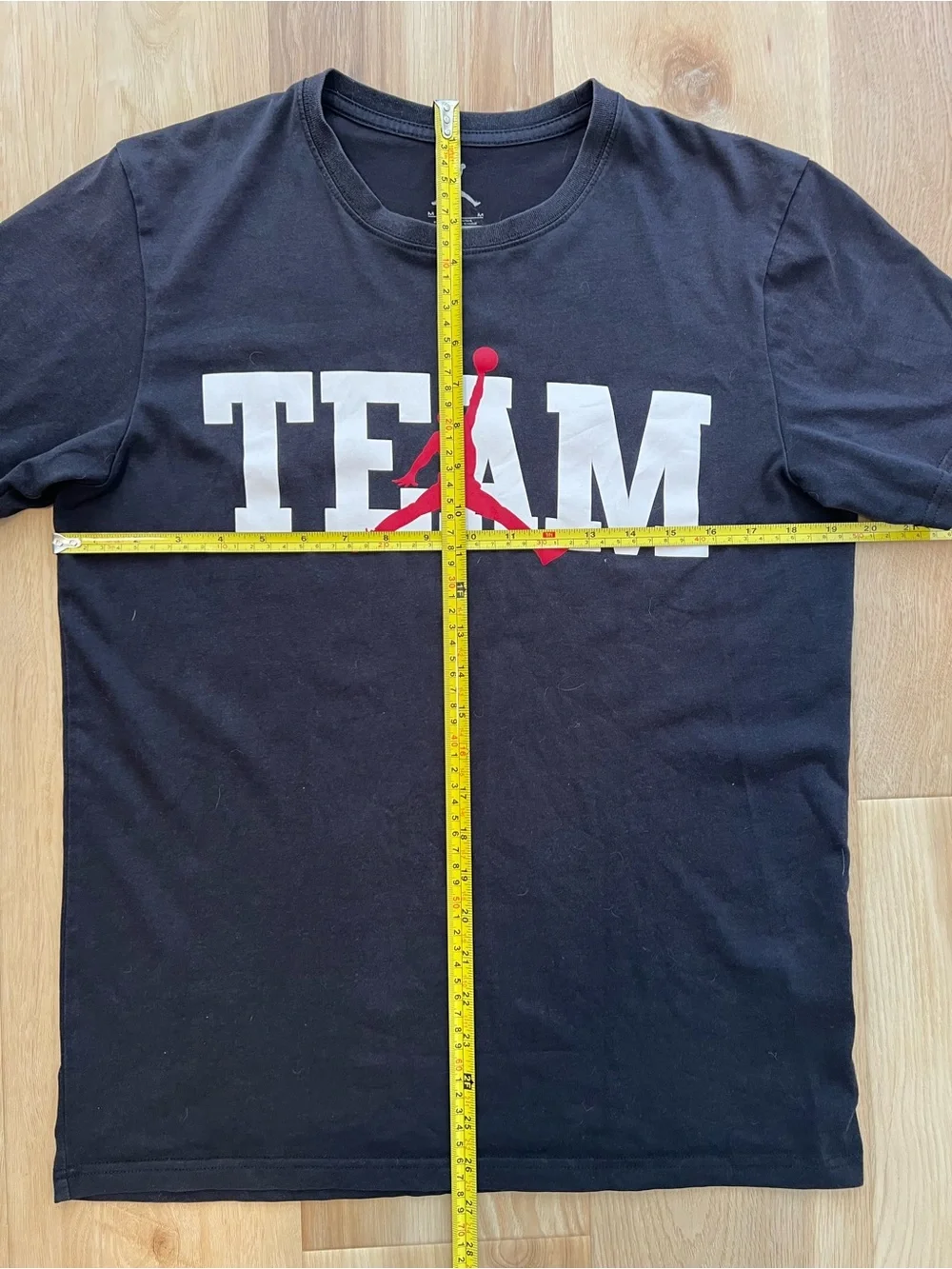 Jordan Black 'TEAM' Graphic Tee with Red Jumpman Medium